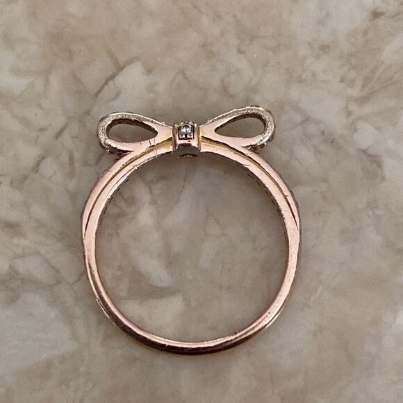 Pandora Sparkling Bow Rose Gold & Cubic Zirconia Ring - Picture 9 of 12